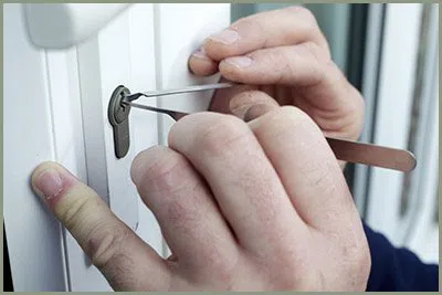 Locksmith Solution Services South Lebanon, OH 513-323-3134 - 68-44-15